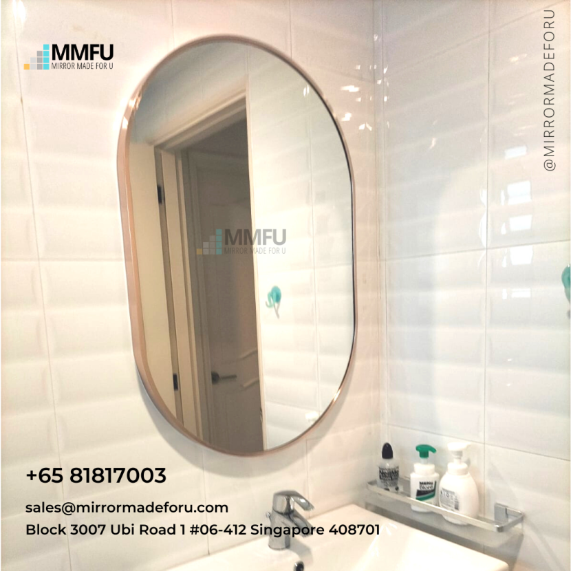 Oval Mirror with Rose Rose Gold Aluminum Frame