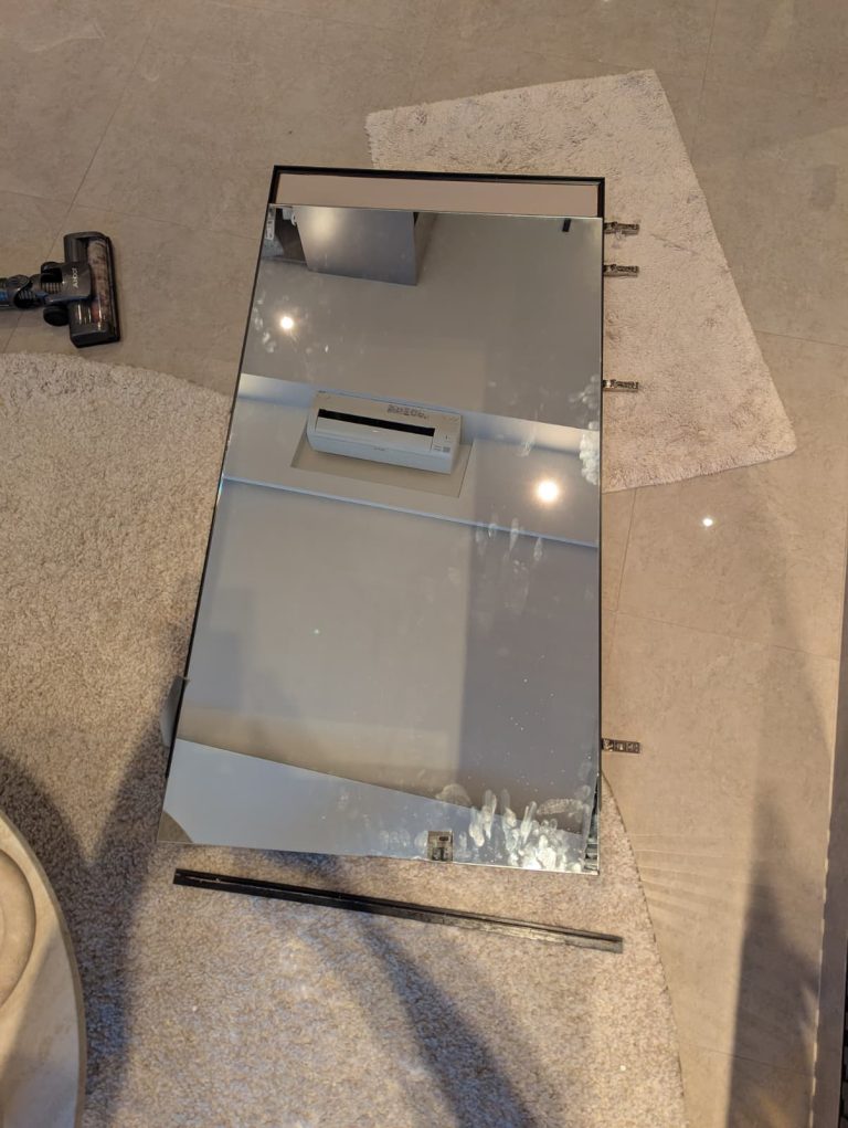 broken mirror